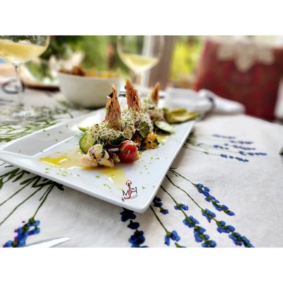 Intimate Settings - Intimate dinners Intimate Settings - Intimate dinners