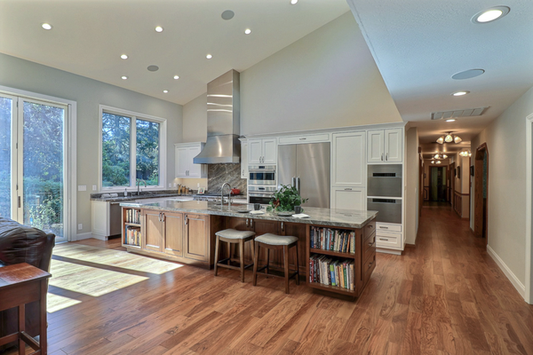 Delightful Whole House Make Over - Look through the photos to see this bathroom and kitchen go from boring to incredible. Delightful Whole House Make Over - Look through the photos to see this bathroom and kitchen go from boring to incredible.