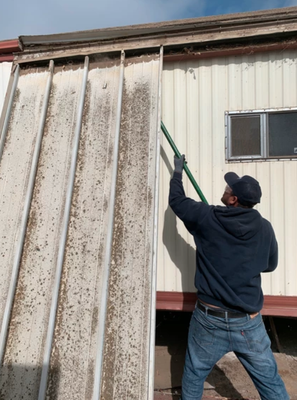 Demolitions - WE HAUL JUNK FOR LESS IS HERE TO SERVE OUR COMMUNITY WITH DEMOLITIONS, JUNK REMOVAL, AND HAUL OFF PROJECTS.

CALL TODAY TO GET A FREE QUOTE (805) 235-6855.