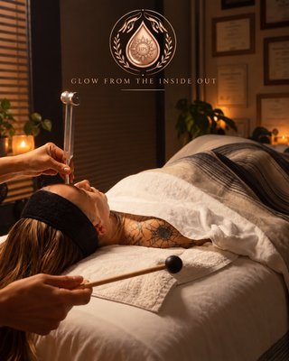Seaweed Detox & Mineral Glow Facial - Holistic energy-based treatment designed to promote deep relaxation, restore balance, and support overall well-being through calming therapeutic techniques. Seaweed Detox & Mineral Glow Facial - Holistic energy-based treatment designed to promote deep relaxation, restore balance, and support overall well-being through calming therapeutic techniques.
