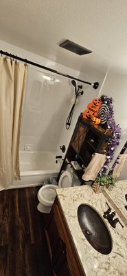 Helloween - There is also a service to remove jewelry after the holidays. Helloween - There is also a service to remove jewelry after the holidays.