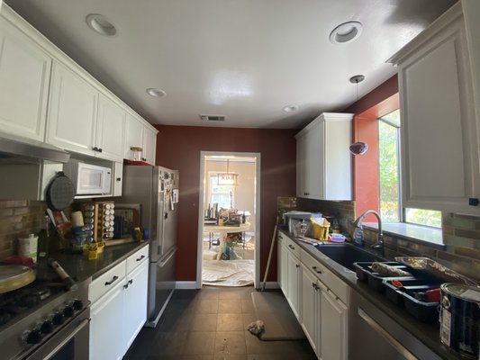 Small kitchen getting a new paint job!
(East Sac) - This small remodel we did took us about a day long to complete changing from a lighter color brown to a tad bit darker red. Small kitchen getting a new paint job!
(East Sac) - This small remodel we did took us about a day long to complete changing from a lighter color brown to a tad bit darker red.