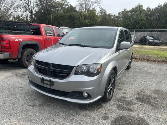 My mechanic - We were calling on a 2018 dodge caravan we had one in stock and were able to get out to the location get the glass replaced all in the same day. My mechanic - We were calling on a 2018 dodge caravan we had one in stock and were able to get out to the location get the glass replaced all in the same day.