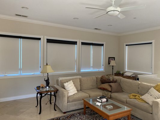 Roller shades - Shades are the best way to control to control light to have the perfect vibe!! Roller shades - Shades are the best way to control to control light to have the perfect vibe!!