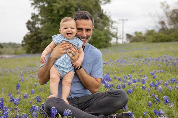 Bluebonnets Session - Bluebonnet Family Session with Tom and Lucy at St. Edwards
