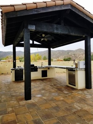 new Flooring and outdoor Kitchen - New beautiful back yard with a new Outdoor kitchen new Flooring and outdoor Kitchen - New beautiful back yard with a new Outdoor kitchen