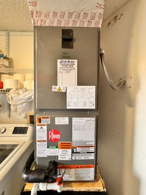 Complete ac system install - This is a new “Rheem” system 454b with all the bells and whistles, new plywood top, new electrical disconnect & whip, new digital thermostat, new float switch