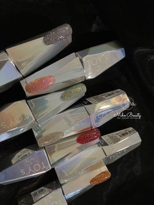 Skin Care/Nail/Eyelashes - We take our work seriously. We treat our customers good.