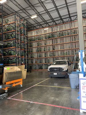 Auto Glass Replacement for Fleet services and 18 wheeler Windshield Replacement/ commercial truck windshield replacement and repair - Fleet services and fleet auto glass replacements and fleet auto glass repair! Windshield Replacement for 18 wheeler and box truck windshield. We have auto glass for all commercial vehicles! Commercial truck windshield replacement/ commercial car windshield replacement/ commercial windshield repair/ commercial vehicle
Auto glass