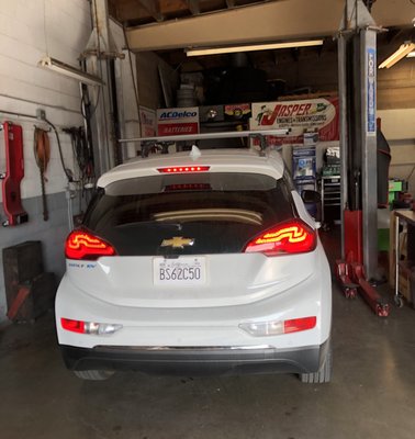 2020 Chevrolet Bolt EcoHitch Custom-fit trailer hitch with a hidden - 2020 Chevrolet Bolt Custom-fit trailer hitch with a hidden cross tube installs behind your vehicle's rear bumper, leaving only the receiver visible beneath it. Aluminum and steel alloy construction is durable and eco-friendly. Powder coat finish resists rust.Black powder coat finish offers superior rust protection, Meets SAE J684 towing safety regulations.Made in the USA 2020 Chevrolet Bolt EcoHitch Custom-fit trailer hitch with a hidden - 2020 Chevrolet Bolt Custom-fit trailer hitch with a hidden cross tube installs behind your vehicle's rear bumper, leaving only the receiver visible beneath it. Aluminum and steel alloy construction is durable and eco-friendly. Powder coat finish resists rust.Black powder coat finish offers superior rust protection, Meets SAE J684 towing safety regulations.Made in the USA