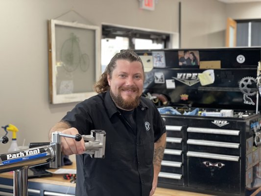 Quality Bike Repairs - Gear Monkey Bike Repair is locally owned and focused on one thing- providing the best quality bicycle repair at a fair price. Because we don’t sell bicycles, we focus solely on providing repairs and upgrades for your bicycle.