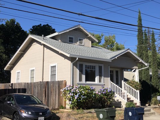 GAF Shingle Re-roof - Romved existing comp roof, installed GAF Timberline HD Reflector Birchwood
Installed new 7" seamless gutters and downspouts
Silver Pledge warranty