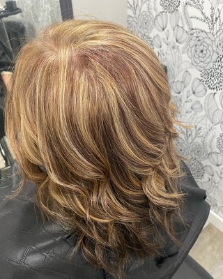 Various color and cuts - I am a licensed cosmetologist who enjoys the skin care world as well. I’ve been in the hair industry for 10 years and out of the 10, 5 years of that was being a very skilled wax specialist. 
To contact me you can call 512-944-0943