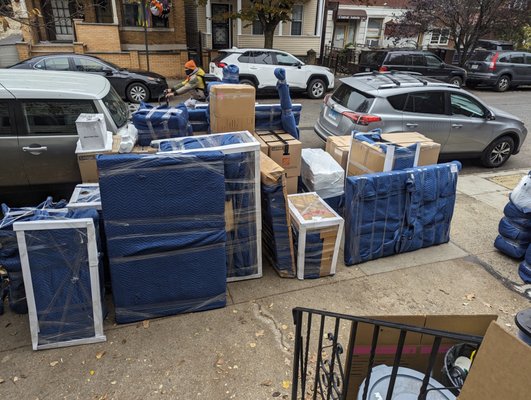 When Your Movers Don't Show Up, We Will. - A customer called us in a panic after her scheduled moving company never showed up on moving day. Her landlord was pressuring her to vacate the apartment, and she and her friends had already started carrying furniture and moving boxes outside by themselves.

At that point, it wasn't just another local move - it was about helping someone in a difficult situation.

We quickly rearranged our schedule, arrived with our moving truck, carefully loaded and protected every item, and completed the apartment move from start to finish. Within just 6 hours of her call, everything was safely delivered and unloaded into her new home.

When we finished, she said:

"I thought this day was going to be a nightmare, but you made it incredibly easy."

Whether it's a planned relocation or a last-minute move, our goal is always the same: provide reliable, professional moving services that make a stressful day easier. Every move has a story, and we're grateful to be part of it.