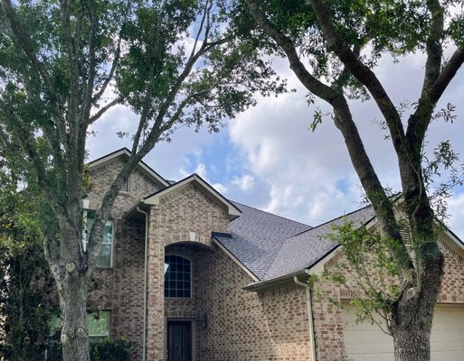 Roof Replacement in Sienna - Get ready to be amazed by the remarkable transformation achieved by Tetralto Roofing! With our expert craftsmanship and attention to detail, we recently undertook a project that not only enhanced the structural integrity of a home but also elevated its aesthetic appeal. By opting for the sleek and sophisticated Pewter Gray shade of GAF Timberline HDZ shingles, Tetralto Roofing ensured that the new roof isn't just a protective covering, but a statement of style. The rich texture and color variation of these high-quality shingles add depth and character to the residence, complementing its architectural features in a truly captivating way. This project stands as a testament to Tetralto Roofing's commitment to excellence and their knack for turning roofing into a work of art. Roof Replacement in Sienna - Get ready to be amazed by the remarkable transformation achieved by Tetralto Roofing! With our expert craftsmanship and attention to detail, we recently undertook a project that not only enhanced the structural integrity of a home but also elevated its aesthetic appeal. By opting for the sleek and sophisticated Pewter Gray shade of GAF Timberline HDZ shingles, Tetralto Roofing ensured that the new roof isn't just a protective covering, but a statement of style. The rich texture and color variation of these high-quality shingles add depth and character to the residence, complementing its architectural features in a truly captivating way. This project stands as a testament to Tetralto Roofing's commitment to excellence and their knack for turning roofing into a work of art.