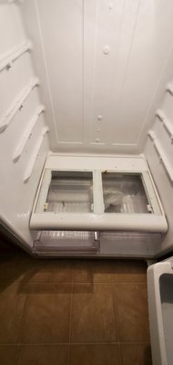 Refrigerator's/ kitchen cleaning - Refrigerator cleaning Refrigerator's/ kitchen cleaning - Refrigerator cleaning