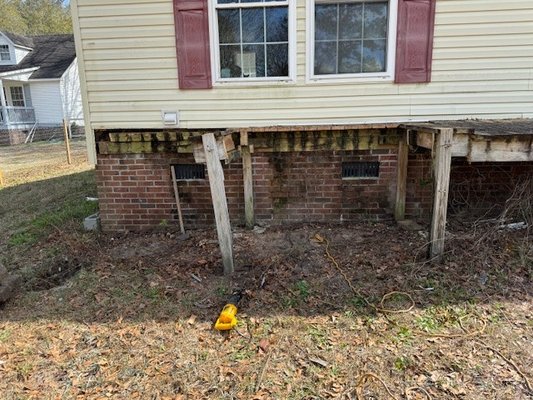 DECK DEMO AND INSTALL - THIS DECK WAS UNSAFE AND FALLING DOWN SO WE DEMO THE DECK AND INSTALLED A NEW ONE DECK DEMO AND INSTALL - THIS DECK WAS UNSAFE AND FALLING DOWN SO WE DEMO THE DECK AND INSTALLED A NEW ONE