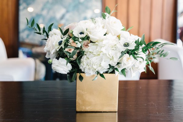 Corporate Events - Elevate your corporate events with sophisticated floral designs, from statement arrangements and centerpieces to florals that complement your brand and event style. Corporate Events - Elevate your corporate events with sophisticated floral designs, from statement arrangements and centerpieces to florals that complement your brand and event style.