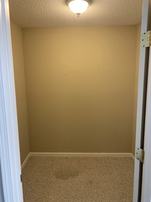 Walk-in - This large walk-in closet was under utilized with the existing wire shelving. Lots of space with no organization but, after consulting with the homeowners we were able to design a beautiful walk-in closet tailored to there exact needs Walk-in - This large walk-in closet was under utilized with the existing wire shelving. Lots of space with no organization but, after consulting with the homeowners we were able to design a beautiful walk-in closet tailored to there exact needs