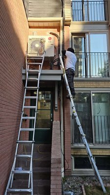 LG Ductless Heat Pump 3 Indoor Units Installation Downtown Toronto - LG Ductless Heat Pump 3 Indoor Units Installation Downtown Toronto