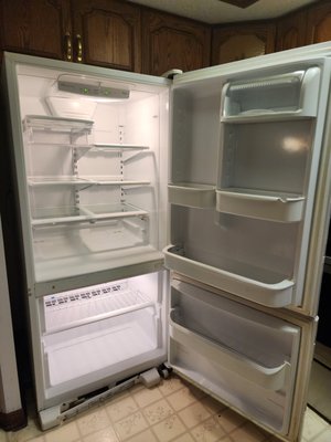 Residential Deep Cleaning - This is a short notice clean from top to bottom. Residential Deep Cleaning - This is a short notice clean from top to bottom.