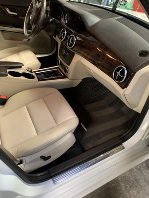 Interior Detailing - Broadshield auto detailing company certified in January 2021, is the story of two brothers turning their dream and passion into reality. Our business is geared toward delivering the best customer services with affordable packages. It is vital to us that your vehicle gets the attention it deserves and that our trained experts possess the skills needed to furnish it. Whether it’s your truck, SUV or any luxury car, Broadshield auto detailing team members treat every vehicle like a family. After giving the right assistance to your vehicle, we can supply your automotive to your doorstep for your convenience. Interior Detailing - Broadshield auto detailing company certified in January 2021, is the story of two brothers turning their dream and passion into reality. Our business is geared toward delivering the best customer services with affordable packages. It is vital to us that your vehicle gets the attention it deserves and that our trained experts possess the skills needed to furnish it. Whether it’s your truck, SUV or any luxury car, Broadshield auto detailing team members treat every vehicle like a family. After giving the right assistance to your vehicle, we can supply your automotive to your doorstep for your convenience.