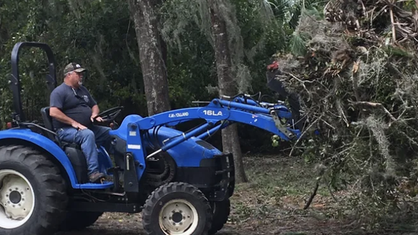 Storm Debris Removal - We offer a wide variety of hauling, junk, garbage, yard debris, recycling and clean up services. Whatever your need, we can custom tailor our services to you. Contact us for a free estimate today.