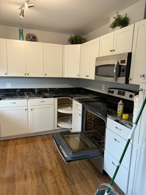 deep clean - Deep clean for move out partially furnished house deep clean - Deep clean for move out partially furnished house