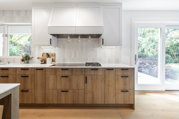 Kirkland Kitchen Remodel - Beautiful kitchen remodel in the West of Market Kirkland neighborhood