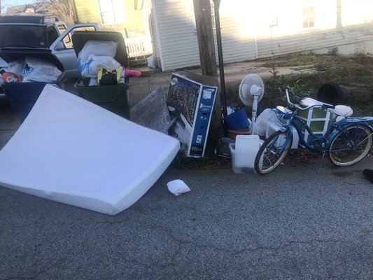 Junk Removal and Clean Out - Grant Park Atlanta Zoo Area Junk Removal and Haul! Junk Removal and Clean Out - Grant Park Atlanta Zoo Area Junk Removal and Haul!