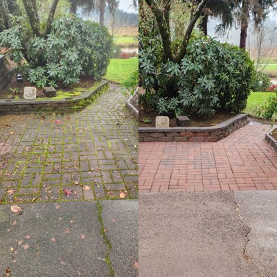 Paver Patio cleaning - This client called us because they were told that you should not clean pavers. We are here to tell you that if you that you can clean them if you know what your doing. Let our highly trained pressure washing pros clean your patio up today.