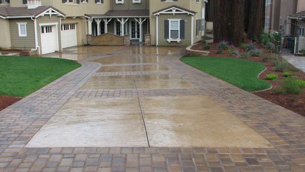 Driveways/Walkways - Upgrade your curb appeal with our precision-crafted driveways and walkways. Driveways/Walkways - Upgrade your curb appeal with our precision-crafted driveways and walkways.