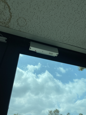 Electromagnetic Locks - Security Door Controls - Electromagnetic Locks are suited for interior doors, perimeter exit
doors, and entrances that require failsafe emergency release capability.
Compatible with any access control system.
Budget Locksmith and Security meet the demands of security professionals, and the most rigorous
building and fire life safety codes in the Los Angeles area