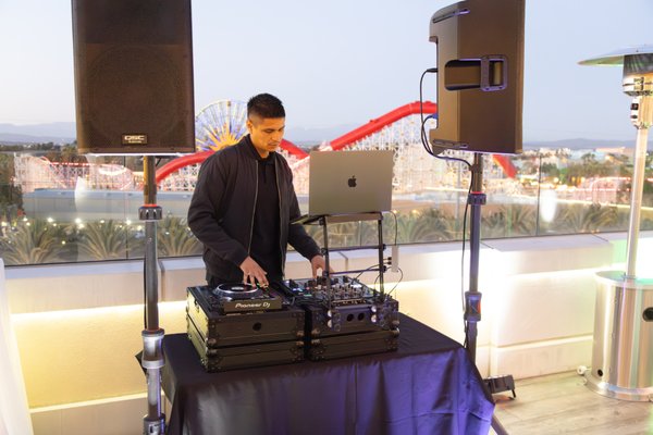 DJ Entertainment Services - DJ Entertainment Services