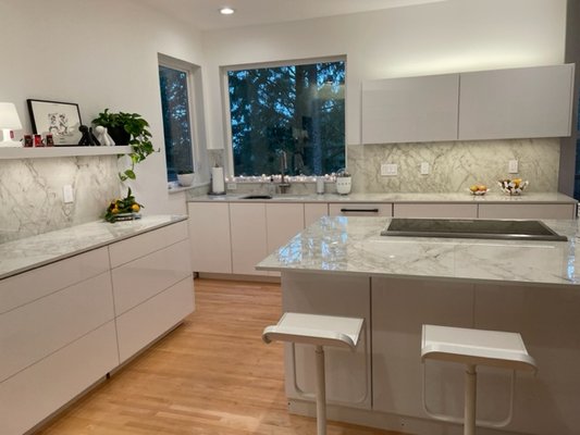 Dekton Bergen Kitchen - This Kitchen Remodel went super modern/euro with Dekton on the countertops and full height backsplash. Looks killer! Dekton Bergen Kitchen - This Kitchen Remodel went super modern/euro with Dekton on the countertops and full height backsplash. Looks killer!