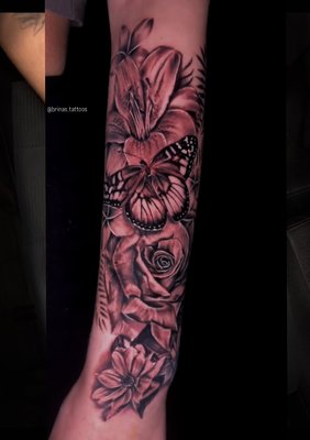 Realism Tatoos - Transform your skin into a masterpiece with stunning realism tattoos! From lifelike portraits to detailed nature and objects, our skilled artists bring every detail to life with precision and artistry. Capture the beauty of realism.

Book your tattoo appointment today! Call or Text (916) 949-3057