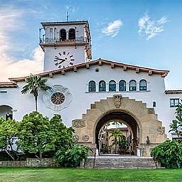 Historical City Walking Tour - Architectural/Historical (City Sightseeing Tour): $500 for up to 10 guests
This tour lasts three hours. Guests will be driven in a private vehicle and will be provided with water and light snacks. The tour begins at either 9:00 a.m. or 1:00 p.m., or the best time that suits the guest.
Enjoy a private tour of Santa Barbara given by one who has spent the last 49 years in Santa Barbara. Learn about the Chumash, Spanish Colonial Revival architecture, and present-day aspects of Santa Barbara. Visit the Presidio, walk in and around the County Courthouse and the "Queen of the Missions". End at a viewpoint high above the city.