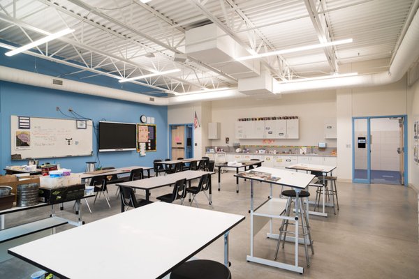 Recurring commercial cleaning for a educational facility - Our recurring commercial cleaning services for this educational facilities ensure a consistently clean, safe, and welcoming environment for students, staff, and visitors. We clean the classrooms, cafeterias, restrooms, and high-traffic areas, with a focus on sanitizing high-touch surfaces to reduce the spread of germs. We Use eco-friendly products to prioritize health and safety.