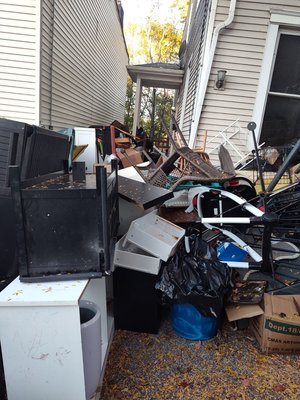Junk Removal & Hauling - For five years we being a great junk removal service trustworthy ,respectful,honest & we do our job with honor We do basement,garage,whole home,back & front yard cleanouts,sheds,hot tubs,paint,liquids we pick up almost anything you can think of just please let me know if it’s hazardous or not we also offer free estimates,every customer is family to us when we junk your home or anywhere we junk we treat it like it’s ours safely as possible, we outta the Cincinnati area I use to work for 1800 got junk years ago what made me start my business to give better prices to help the people more