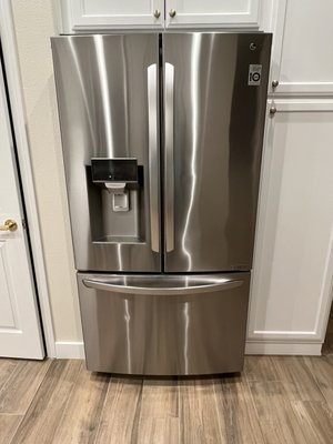 Post remodel deep clean. - Post Remodel deep clean. Removed stubborn construction dust/debris. Cleaned appliances. Cabinets. Pantry. Closets. Rooms. Office. Showers. Bathrooms. Walls. Baseboards. Ceiling fans. #HeritagePalms