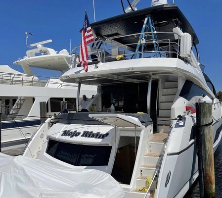 Marine Ceramic Coating - Ceramic coat on Mojo Rising 75' Sunseeker!