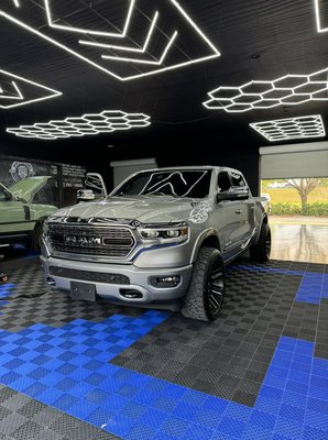 Window tints and tint removals - Here are some of our window tint and tint removal works Window tints and tint removals - Here are some of our window tint and tint removal works