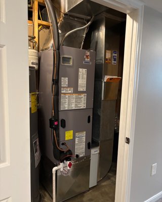 System Replacement - Experience the difference a properly installed HVAC system makes. From start to finish, our Home Heroes deliver clean workmanship, dependable comfort, and long-lasting efficiency.