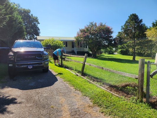 Fence Job 8/2023 - Customer requested us to remove old, rotten fencing and replace,as well as shorted the horizontal length of the fence to allow more interior yard space. Fence Job 8/2023 - Customer requested us to remove old, rotten fencing and replace,as well as shorted the horizontal length of the fence to allow more interior yard space.