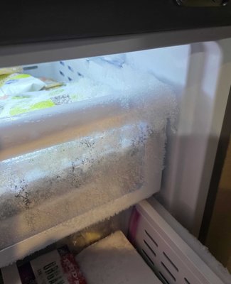 Ice Build-Up in Refrigerators: Causes & What You Can Do - Ice build-up is a common issue in refrigerators and ice makers, and it can quickly affect performance if left unchecked.
The cause often depends on where the ice is forming. For example:

Ice around the door area may point to a poor seal
Ice on the back panel can indicate a defrost issue
Ice near vents may be caused by blocked airflow
Other common causes include restricted airflow, faulty door gaskets, temperature fluctuations, and lack of maintenance - especially in the machine compartment or clogged drain lines.
If you’re noticing excessive frost or solid ice forming, here are a few things you can check:

Make sure the door is sealing properly and not letting warm air in
Avoid overpacking, as it can block airflow
Check that the temperature settings are correct
While minor frost can sometimes be resolved with a simple defrost, ongoing ice build-up usually points to a deeper issue, such as a failing defrost system or restricted drainage.
At Lux Appliance Care, we always recommend addressing the root cause rather than just removing the ice—this helps prevent repeat issues and extends the life of your appliance.
If the problem keeps coming back, it’s best to have a technician diagnose it properly before it leads to bigger repairs.

Call or message us today to book your appointment!
Tel: (602) 975-4818
Web: luxappliancecare.com