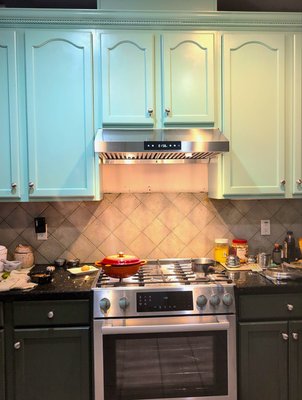 Beautiful Kitchen Cabinet Renovation - Elite Kitchen and Remodel has transformed your kitchen with a beautiful cabinet renovation. This update features modern designs and high-quality materials, enhancing both functionality and aesthetics. Their expert team has carefully crafted custom cabinets that fit your space perfectly, offering improved storage solutions and a fresh, stylish look. Whether you’re looking for elegant finishes, innovative organizational features, or a complete overhaul, Elite Kitchen and Remodel delivers exceptional results tailored to your vision. Beautiful Kitchen Cabinet Renovation - Elite Kitchen and Remodel has transformed your kitchen with a beautiful cabinet renovation. This update features modern designs and high-quality materials, enhancing both functionality and aesthetics. Their expert team has carefully crafted custom cabinets that fit your space perfectly, offering improved storage solutions and a fresh, stylish look. Whether you’re looking for elegant finishes, innovative organizational features, or a complete overhaul, Elite Kitchen and Remodel delivers exceptional results tailored to your vision.