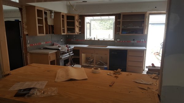 kitchen remodeling - This remodel were done in an old kitchen , customer request a complete lift of cabinets , floor tile , receded lights , quartz countertops kitchen remodeling - This remodel were done in an old kitchen , customer request a complete lift of cabinets , floor tile , receded lights , quartz countertops