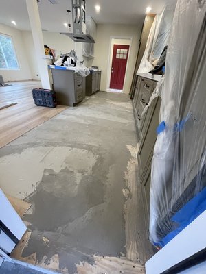subfloor preparation - subfloor is required to be flat for all  floors installation