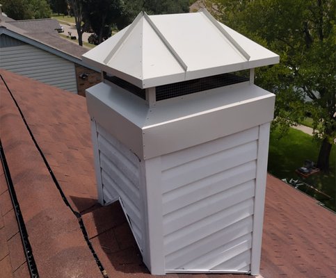 Chimney Repair - Chimney repair in Houston Texas. Repaired Siding, Panels, and Chimney Cap.