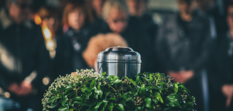 VETERANS CREMATION / VETERANS BURIAL - " Don’t Let the Cost of the Funeral Add to Your Grief " VETERANS CREMATION / VETERANS BURIAL - " Don’t Let the Cost of the Funeral Add to Your Grief "